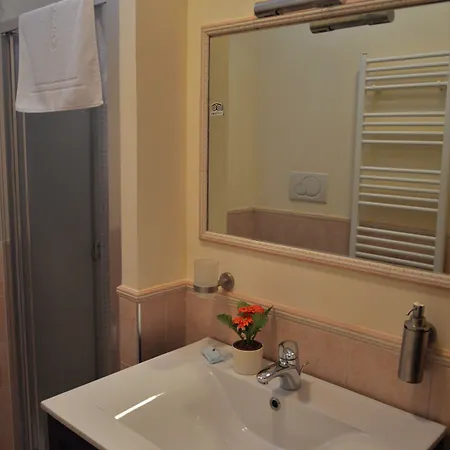 Casa Delle Rondini 阿尔贝罗贝洛