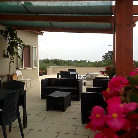 Casa Delle Rondini 3* אלברובלו