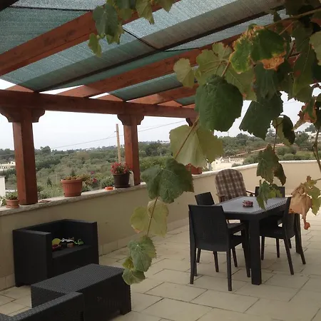 Casa Delle Rondini Bed & Breakfast 3*