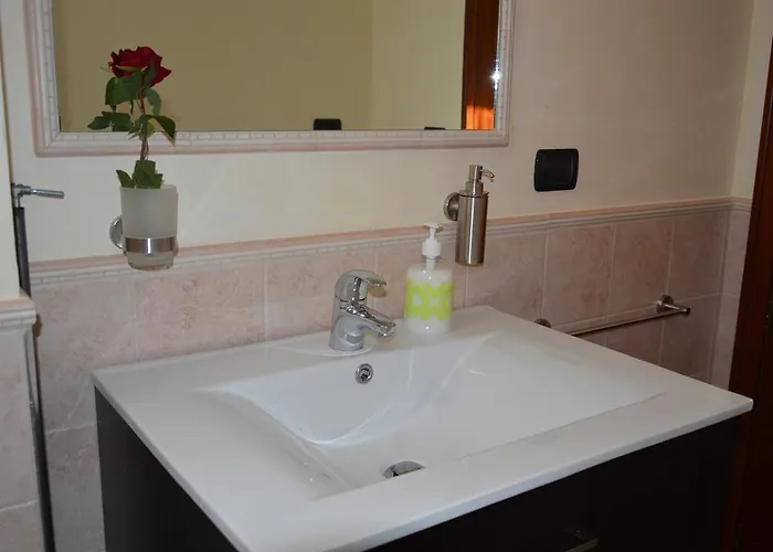 Casa Delle Rondini Oda ve Kahvaltı 3*